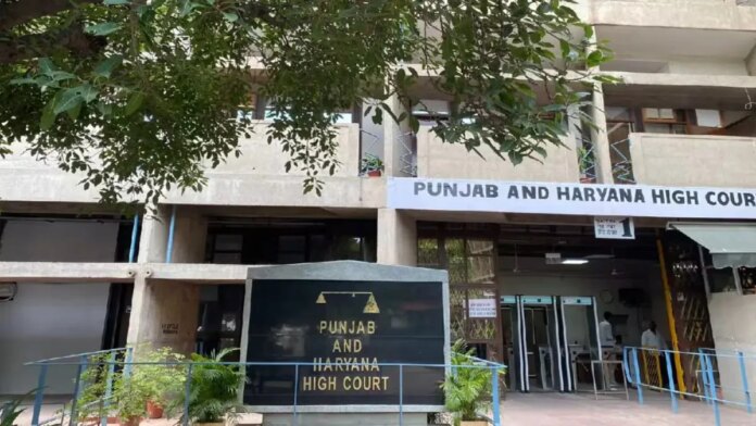 6 ਨਸ਼ਾ ਤਸਕਰ ਗ੍ਰਿਫ਼ਤਾਰ, 1 ਕਿਲੋ ਤੋਂ ਵੱਧ ਹੈਰੋਇਨ ਬਰਾਮਦ: ਬਿਨਾਂ ਨੰਬਰ ਦੀ ਬਾਈਕ ਮਿਲੀ